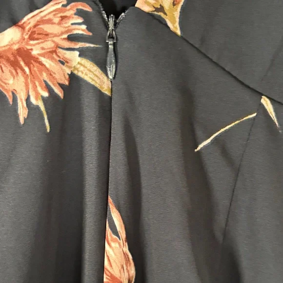 Lush Navy Maxi Dress with Pink Floral Print - Picture 9 of 11